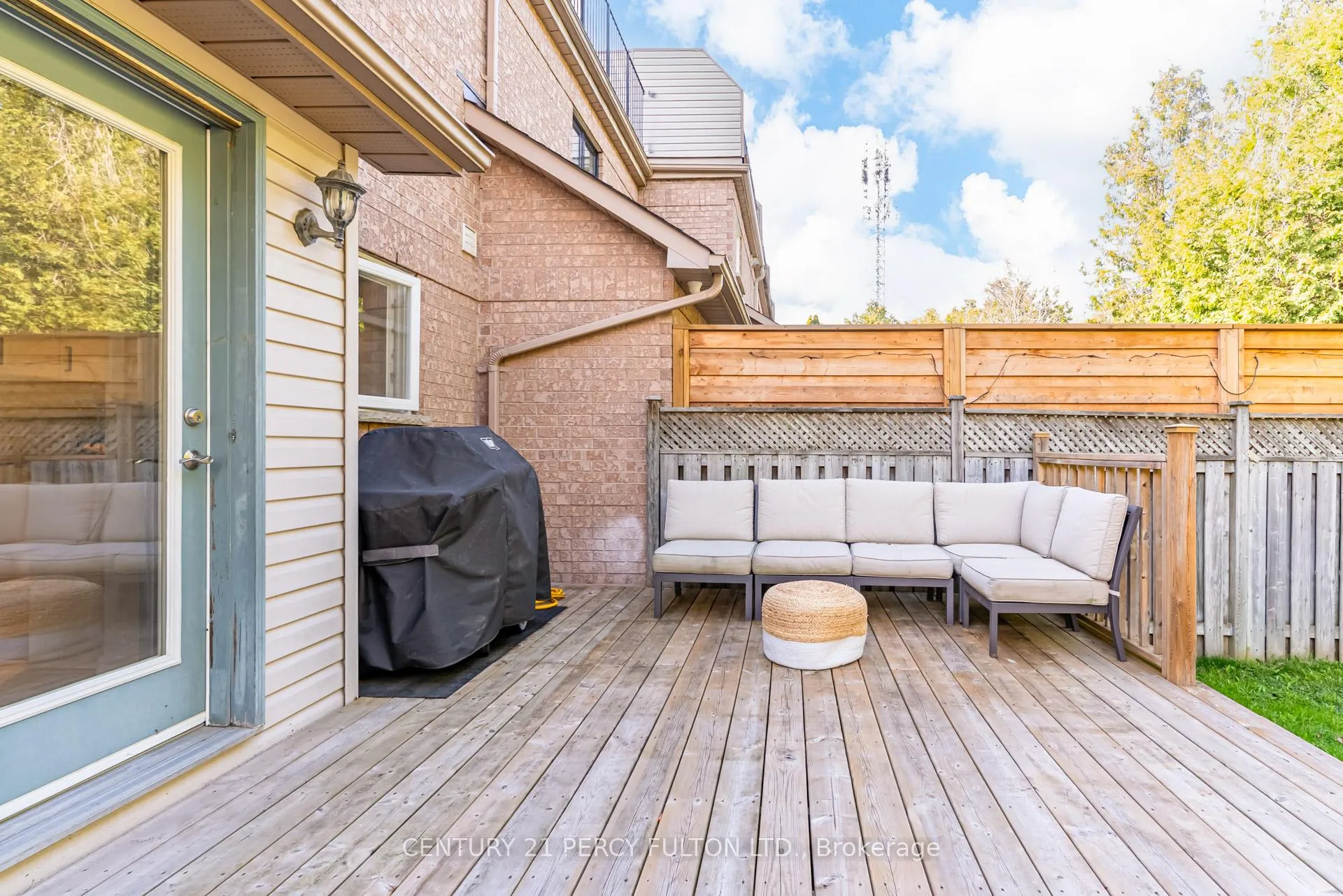 Photo 47 of 383 Sparrow Circle, Pickering, Highbush — HOMEH
