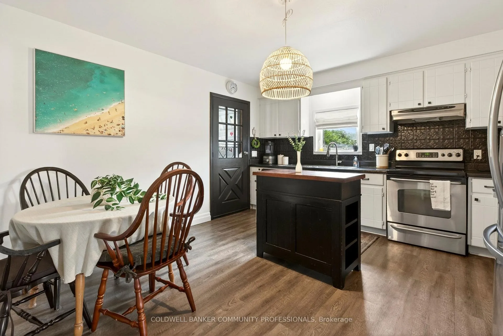 Photo 16 of 181 Simcoe Street E, Hamilton, North End — HOMEH