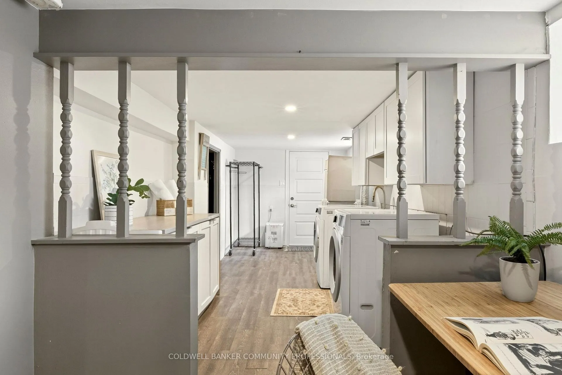Photo 38 of 181 Simcoe Street E, Hamilton, North End — HOMEH