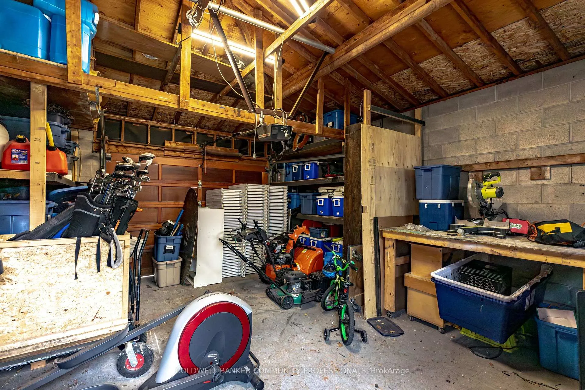 Photo 50 of 181 Simcoe Street E, Hamilton, North End — HOMEH