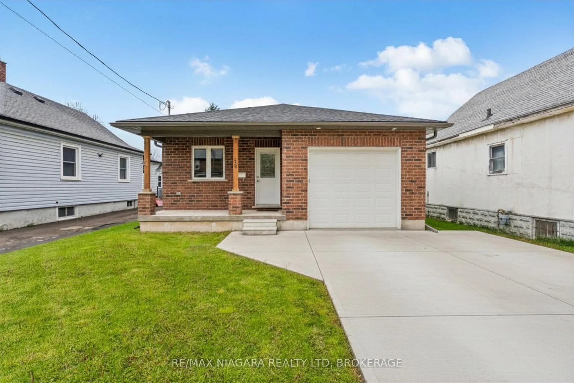 Photo 1 of 228 Lincoln Street, Welland, Welland Downtown — HOMEH