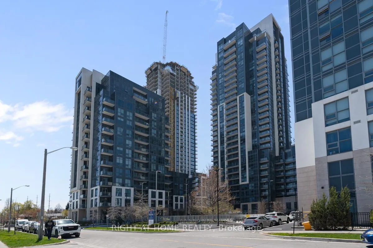 Front of Unit 312, 10 Meadowglen Place