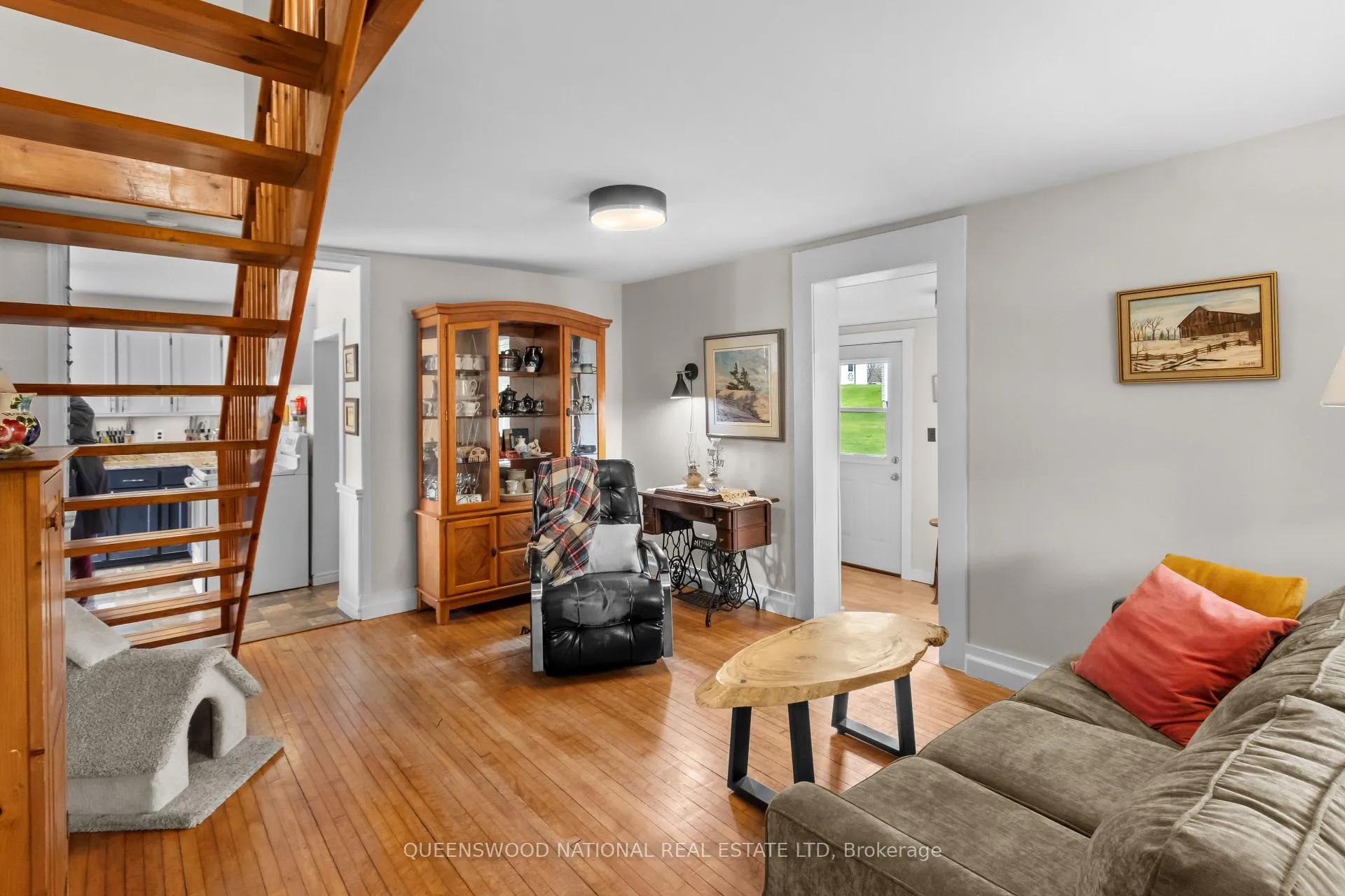 Photo 14 of 232 Elgin Street, Centre Hastings — HOMEH