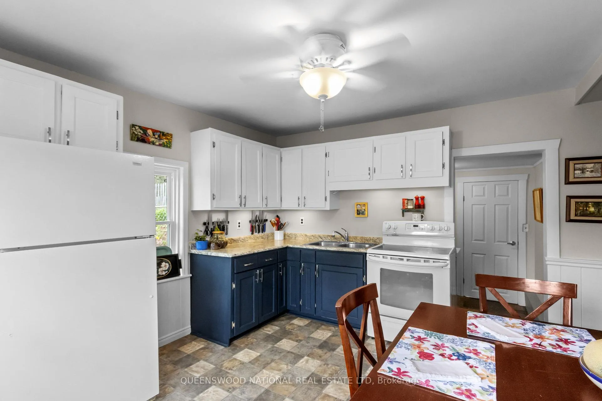 Photo 25 of 232 Elgin Street, Centre Hastings — HOMEH