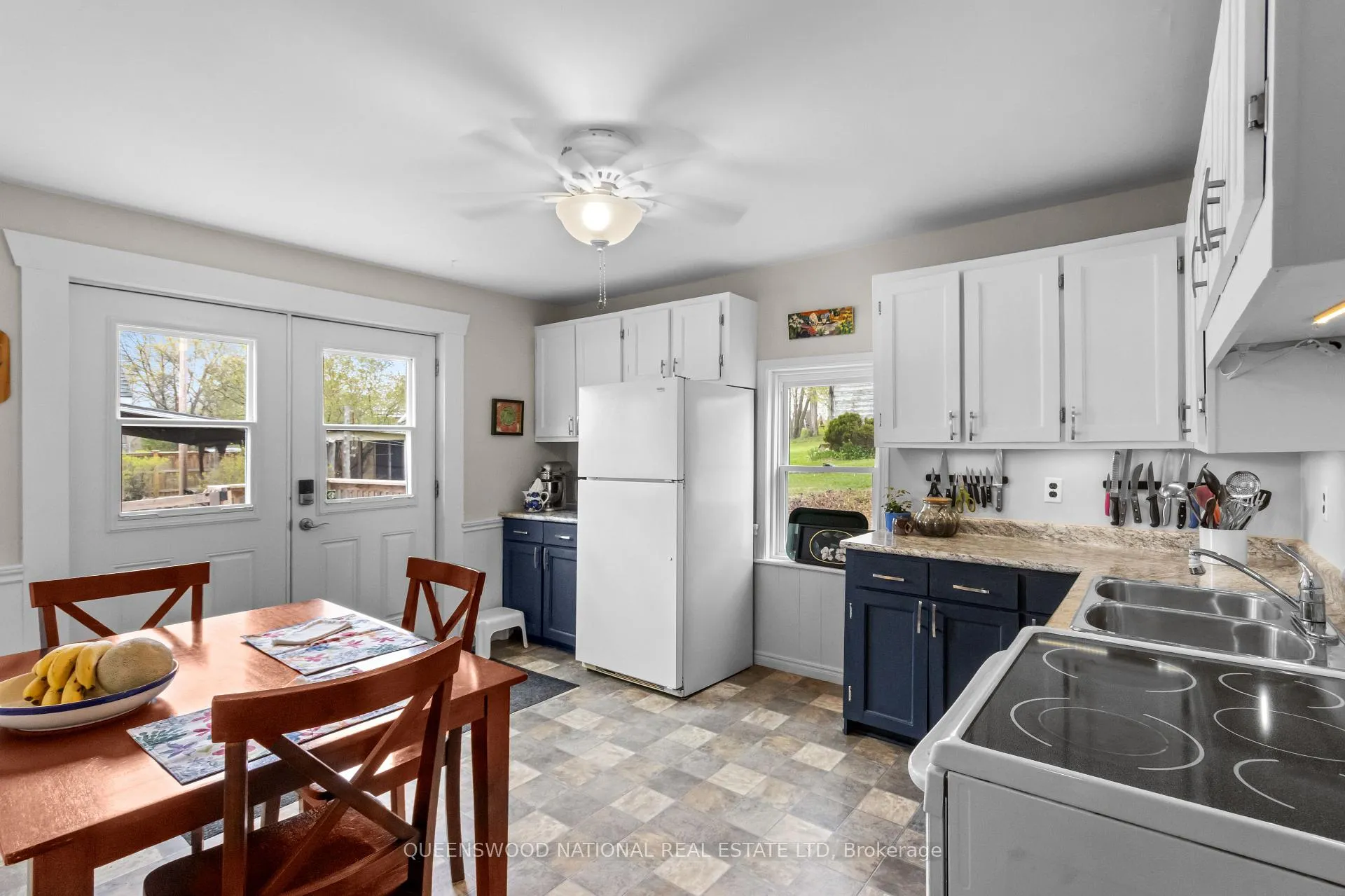 Photo 27 of 232 Elgin Street, Centre Hastings — HOMEH