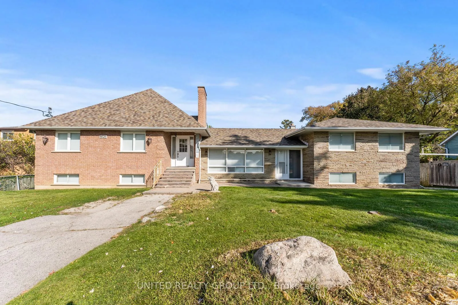 Photo 1 of 9725 Keele Street, Vaughan, Maple — HOMEH