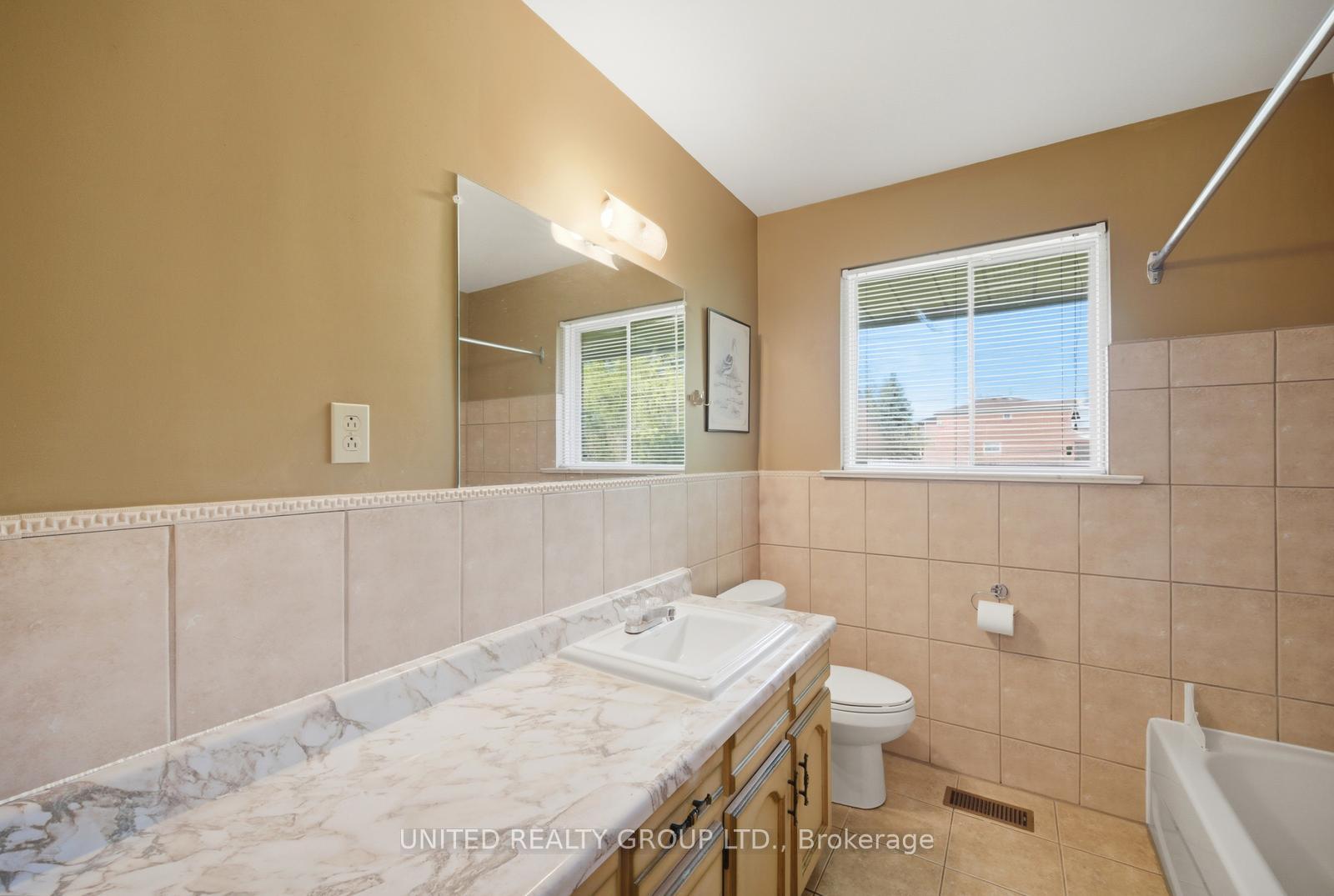 Photo 42 of 9725 Keele Street, Vaughan, Maple — HOMEH