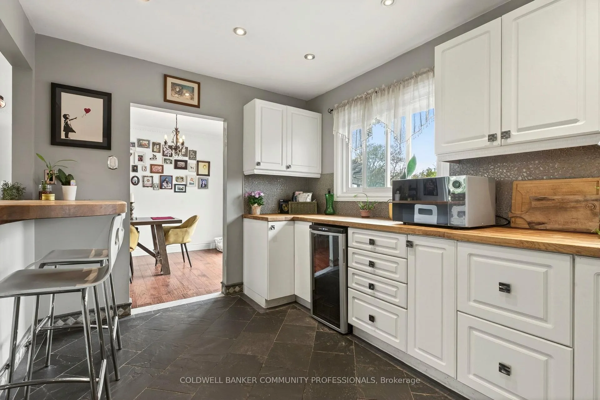 Photo 15 of 6 Seagram Place, Hamilton, Huntington — HOMEH