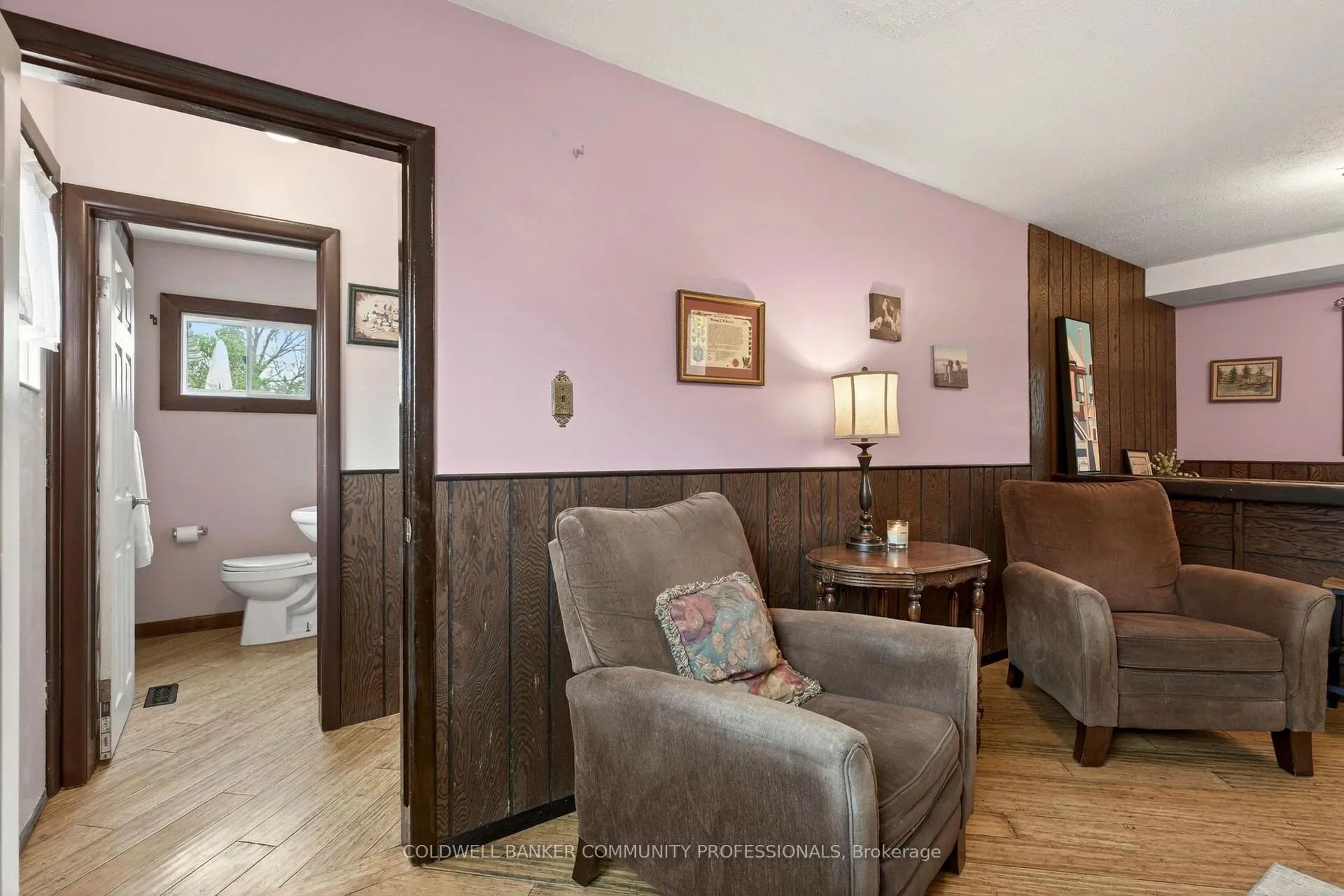 Photo 28 of 6 Seagram Place, Hamilton, Huntington — HOMEH