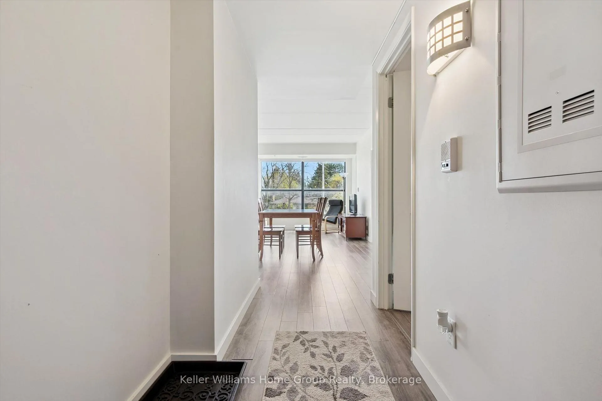 Photo 9 of Unit 406, 1219 Gordon Street, Guelph, Kortright West — HOMEH