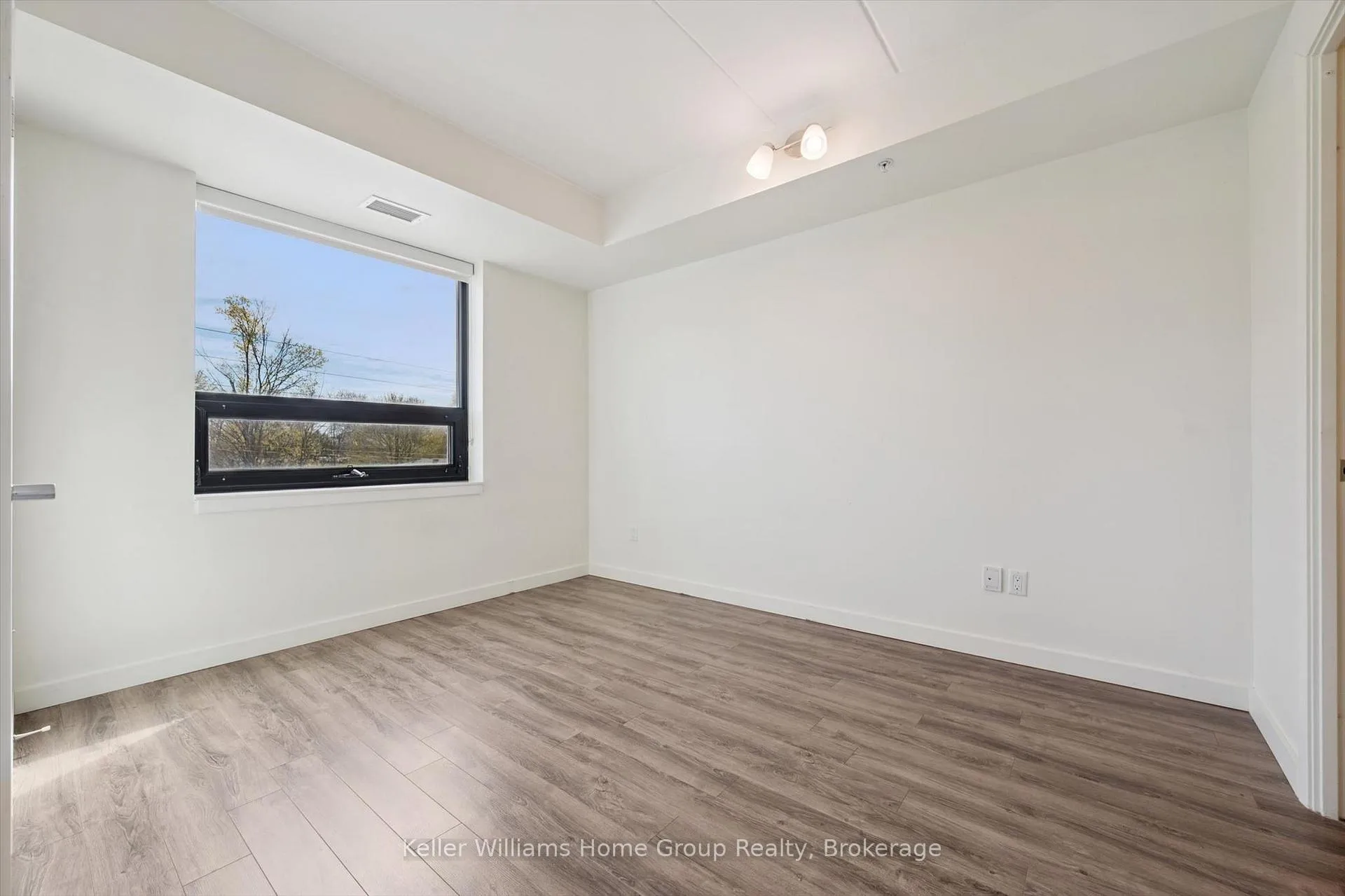 Photo 27 of Unit 406, 1219 Gordon Street, Guelph, Kortright West — HOMEH