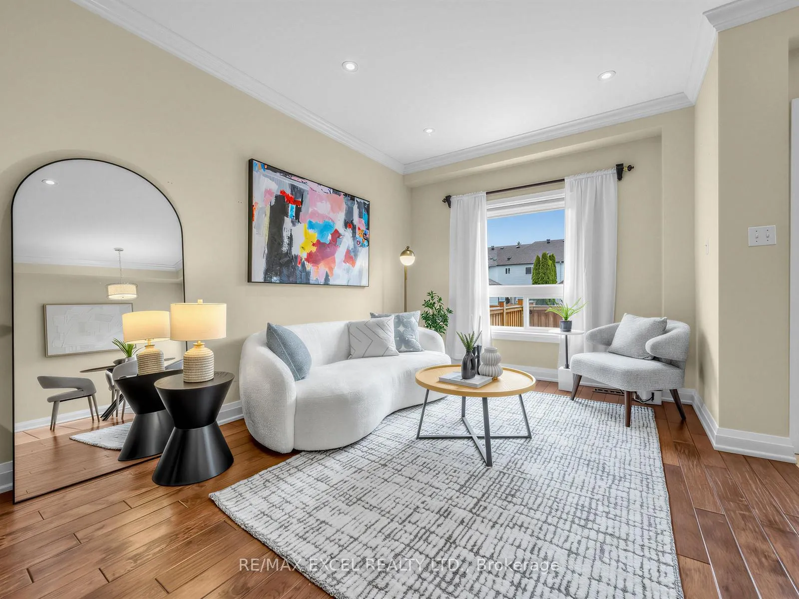 Photo 5 of 103 Baywell Crescent, Aurora, Bayview Wellington — HOMEH