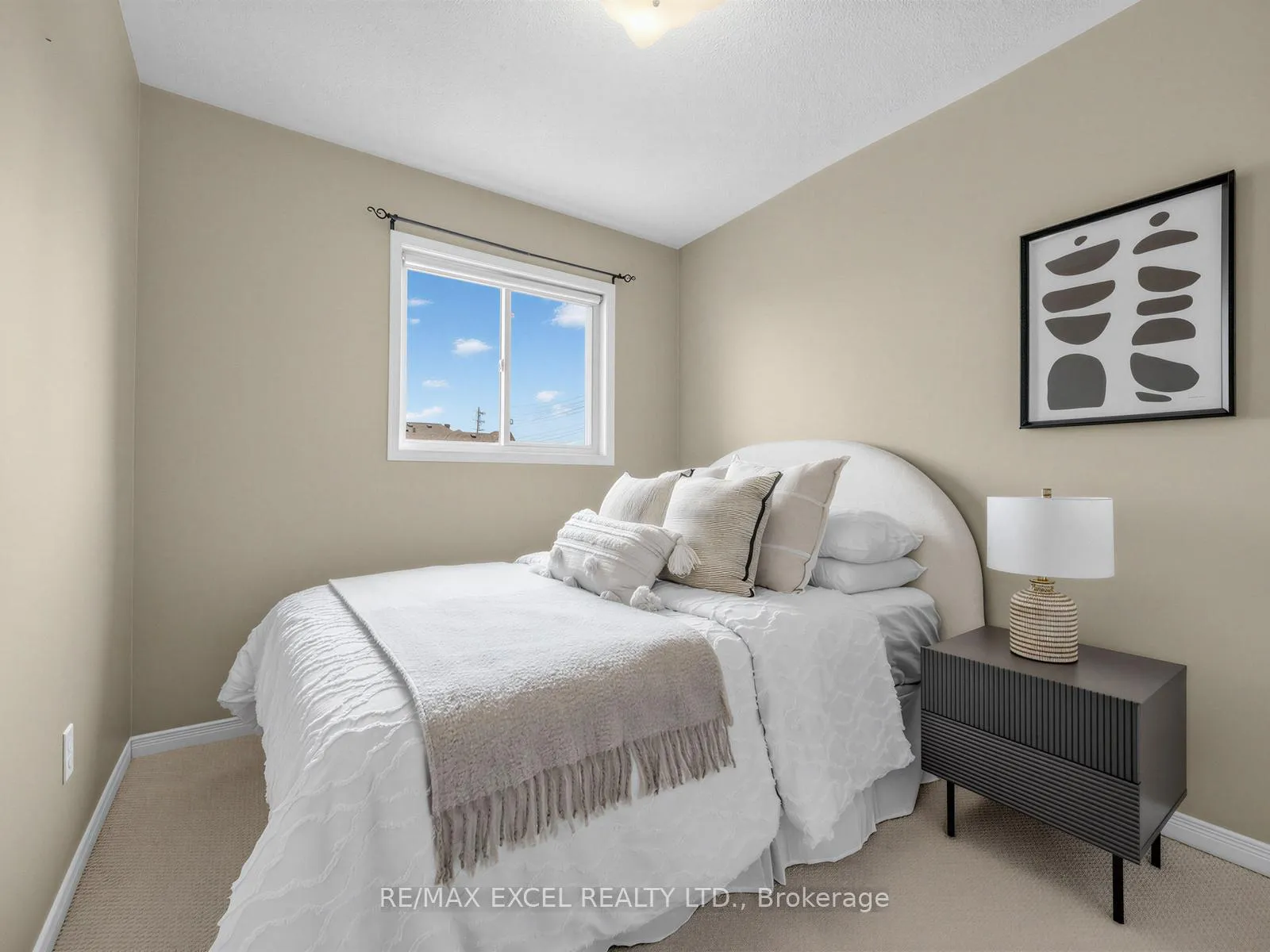 Photo 21 of 103 Baywell Crescent, Aurora, Bayview Wellington — HOMEH