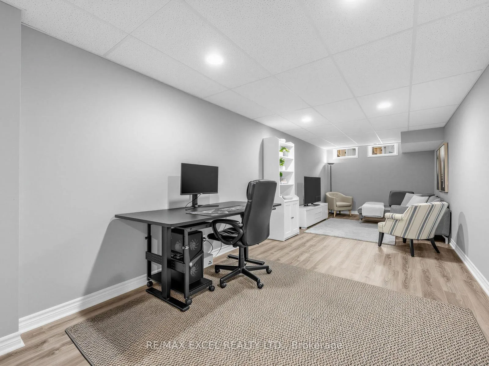 Photo 25 of 103 Baywell Crescent, Aurora, Bayview Wellington — HOMEH