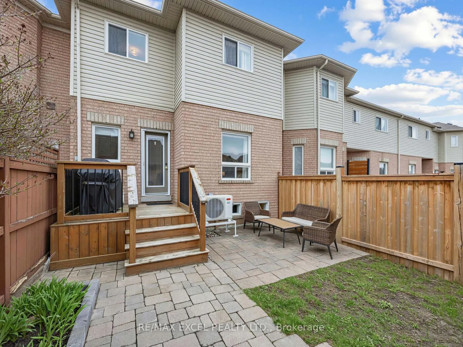 Photo 29 of 103 Baywell Crescent, Aurora, Bayview Wellington — HOMEH