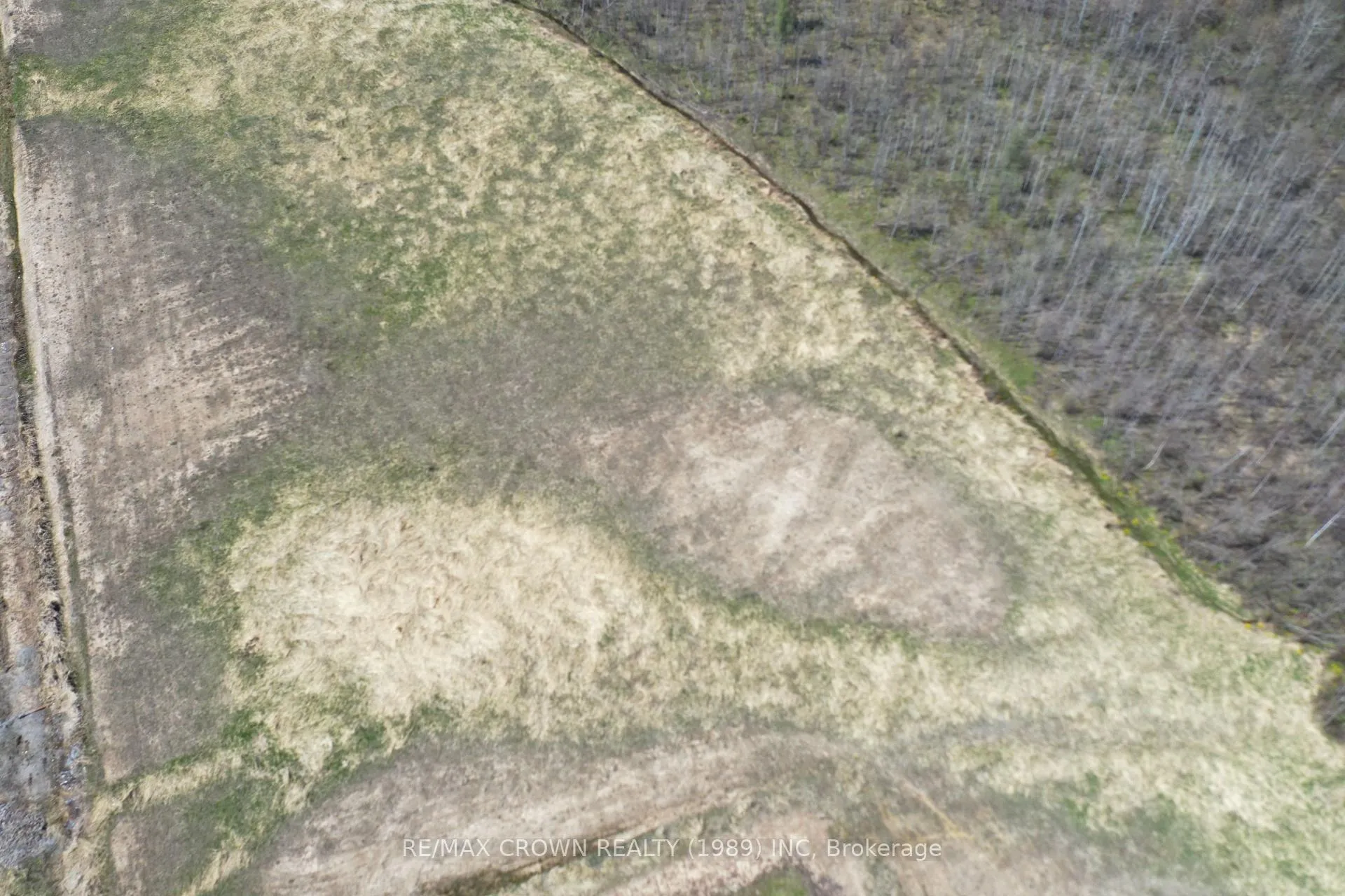 Photo 6 of 69 Clear Lake Road N, Kapuskasing — HOMEH