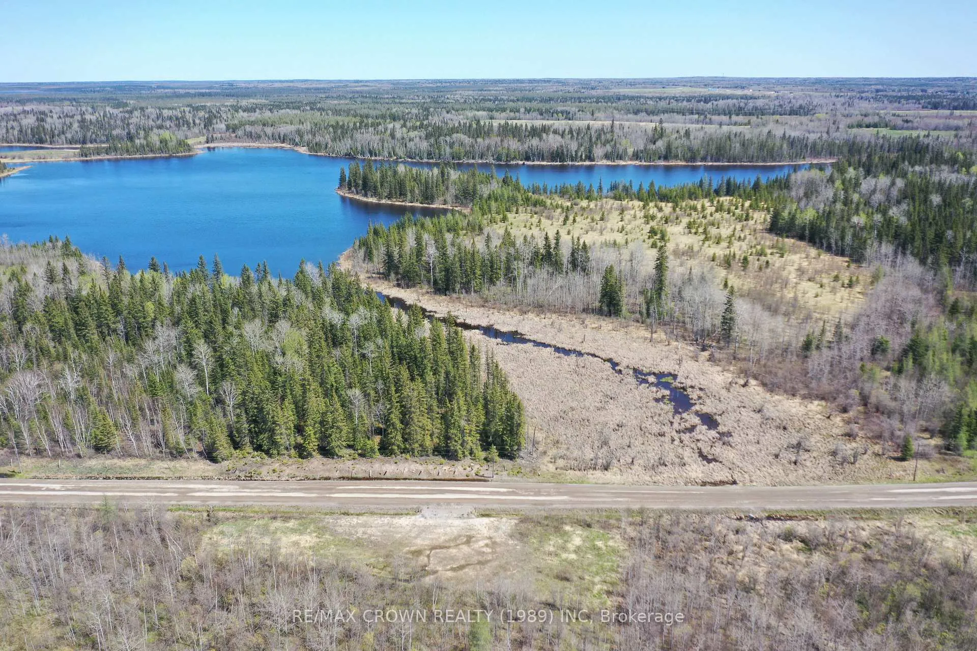 Photo 12 of 69 Clear Lake Road N, Kapuskasing — HOMEH