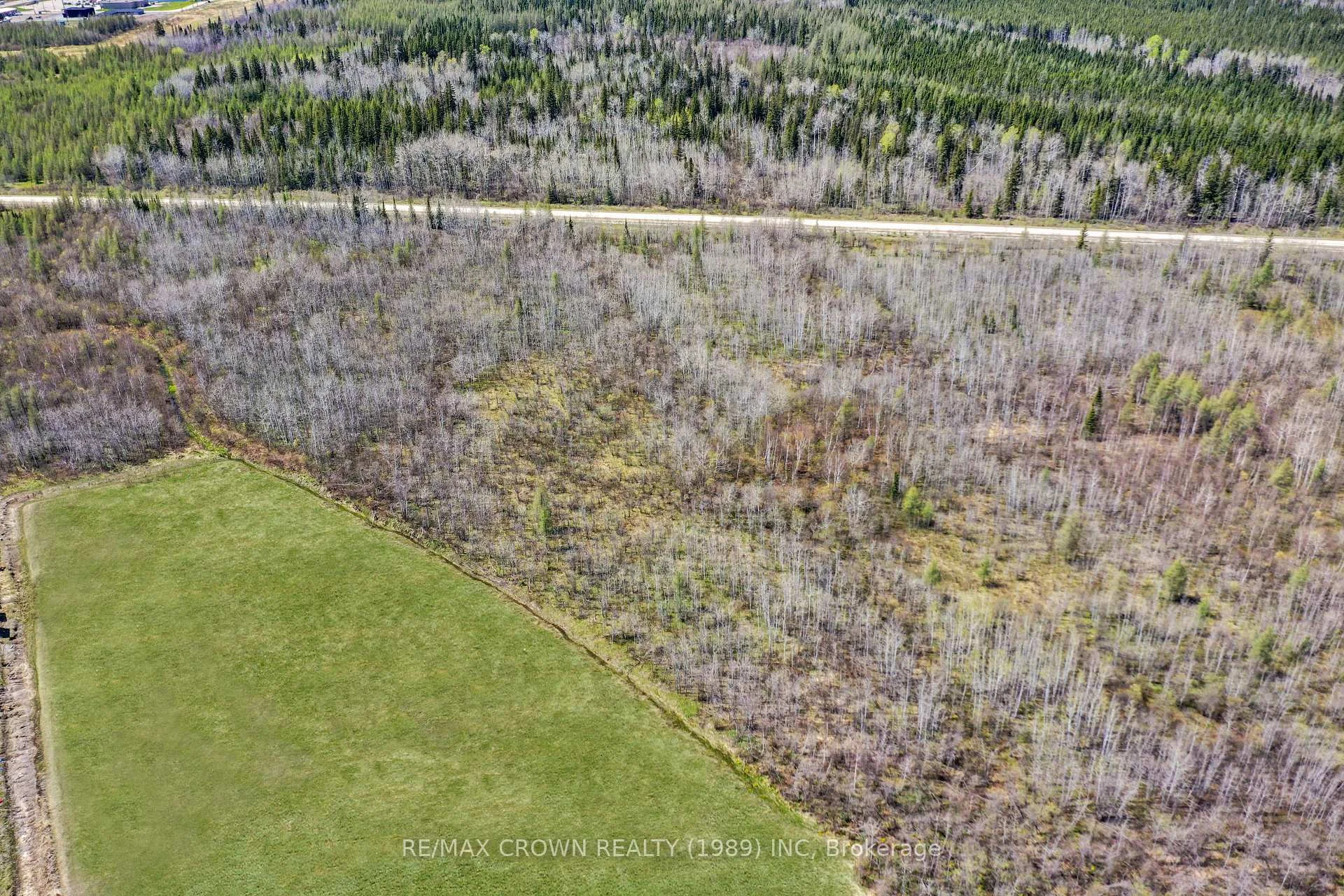 Photo 20 of 69 Clear Lake Road N, Kapuskasing — HOMEH