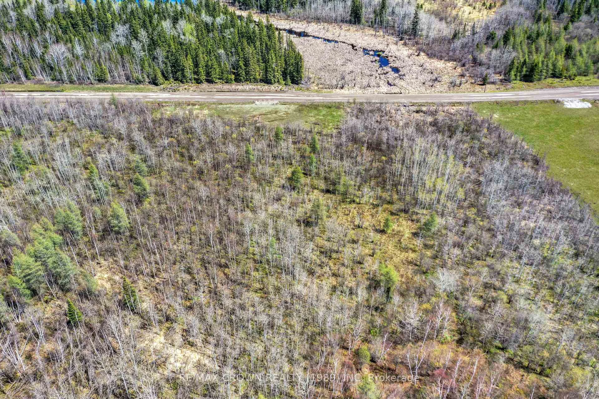 Photo 27 of 69 Clear Lake Road N, Kapuskasing — HOMEH