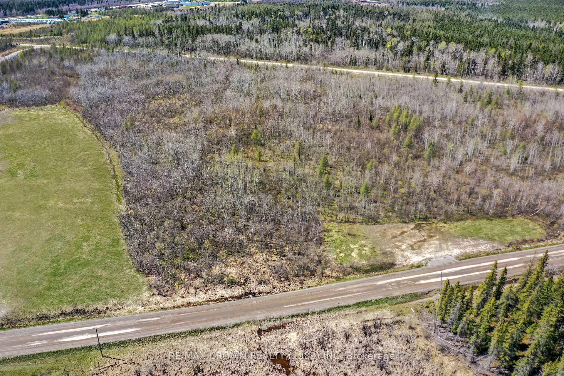 Photo 36 of 69 Clear Lake Road N, Kapuskasing — HOMEH