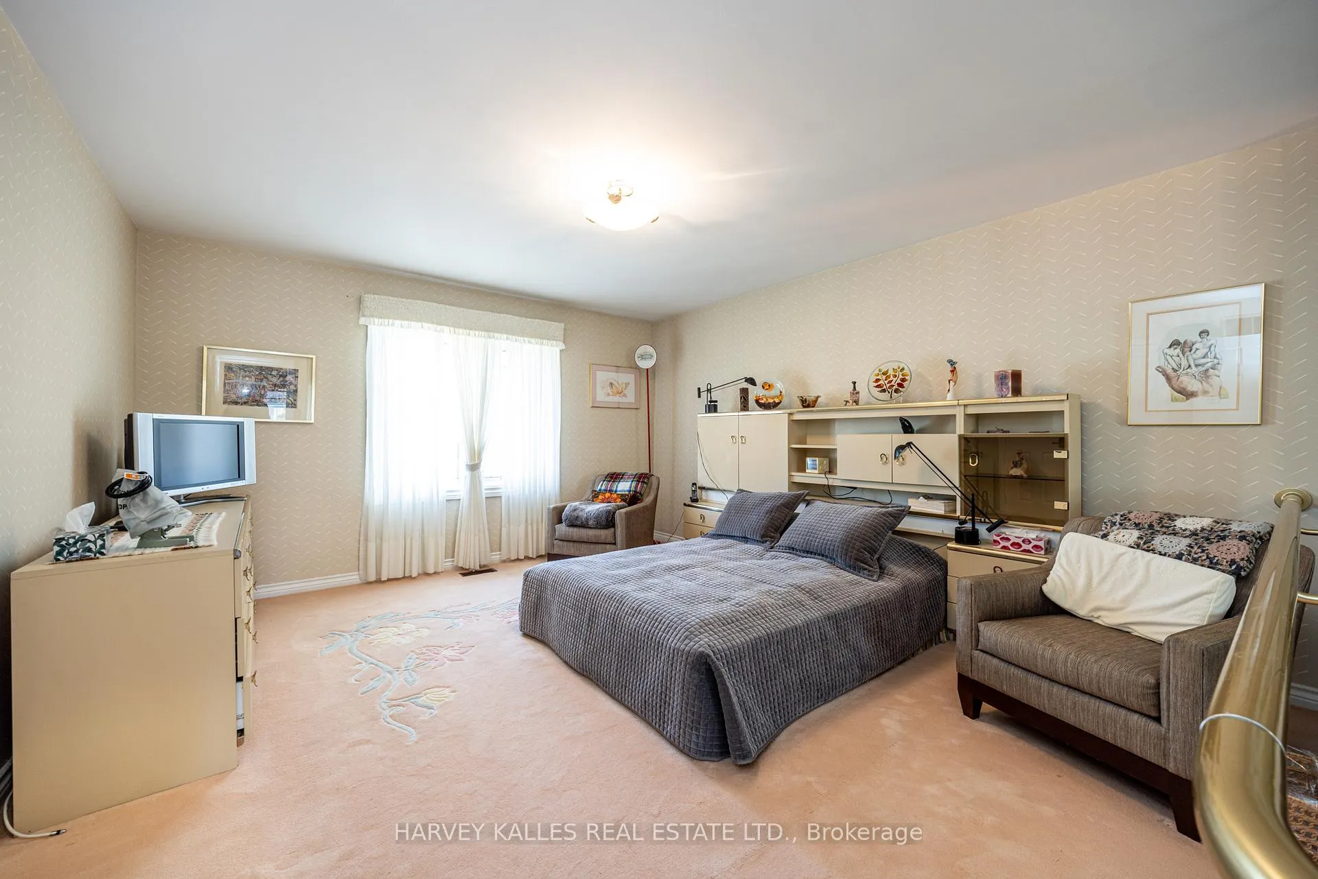 Photo 35 of 10 Whitelaw Court, Markham, Bayview Glen — HOMEH