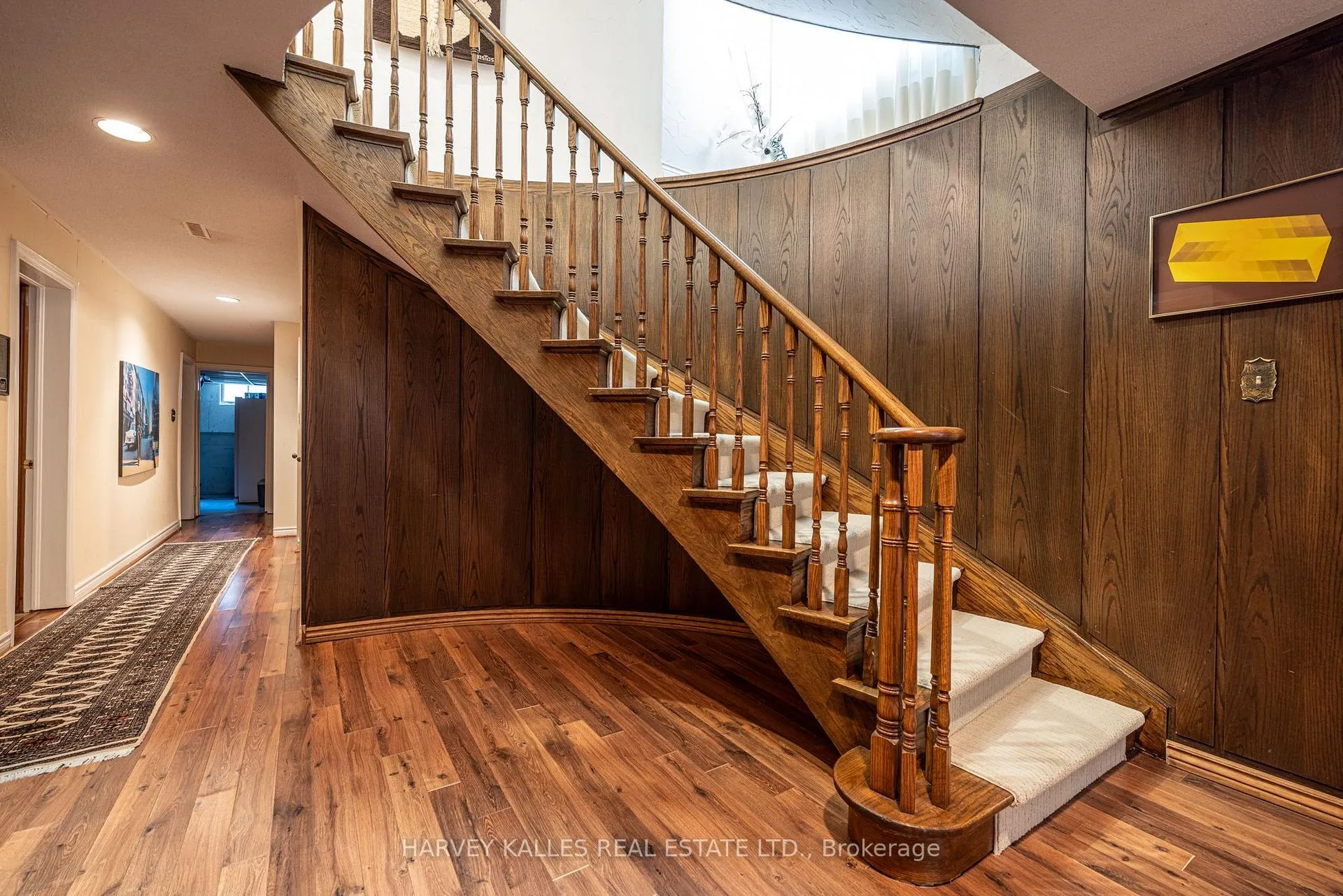 Photo 38 of 10 Whitelaw Court, Markham, Bayview Glen — HOMEH