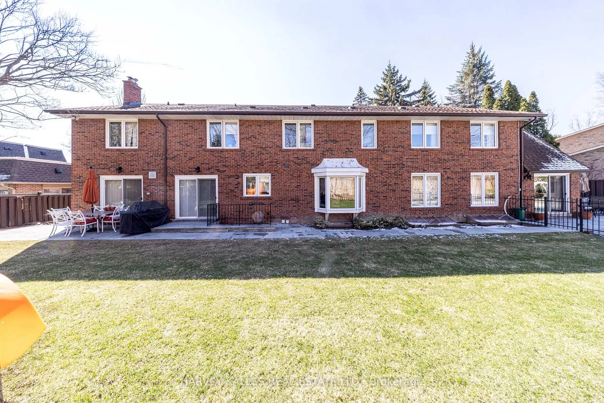 Photo 50 of 10 Whitelaw Court, Markham, Bayview Glen — HOMEH