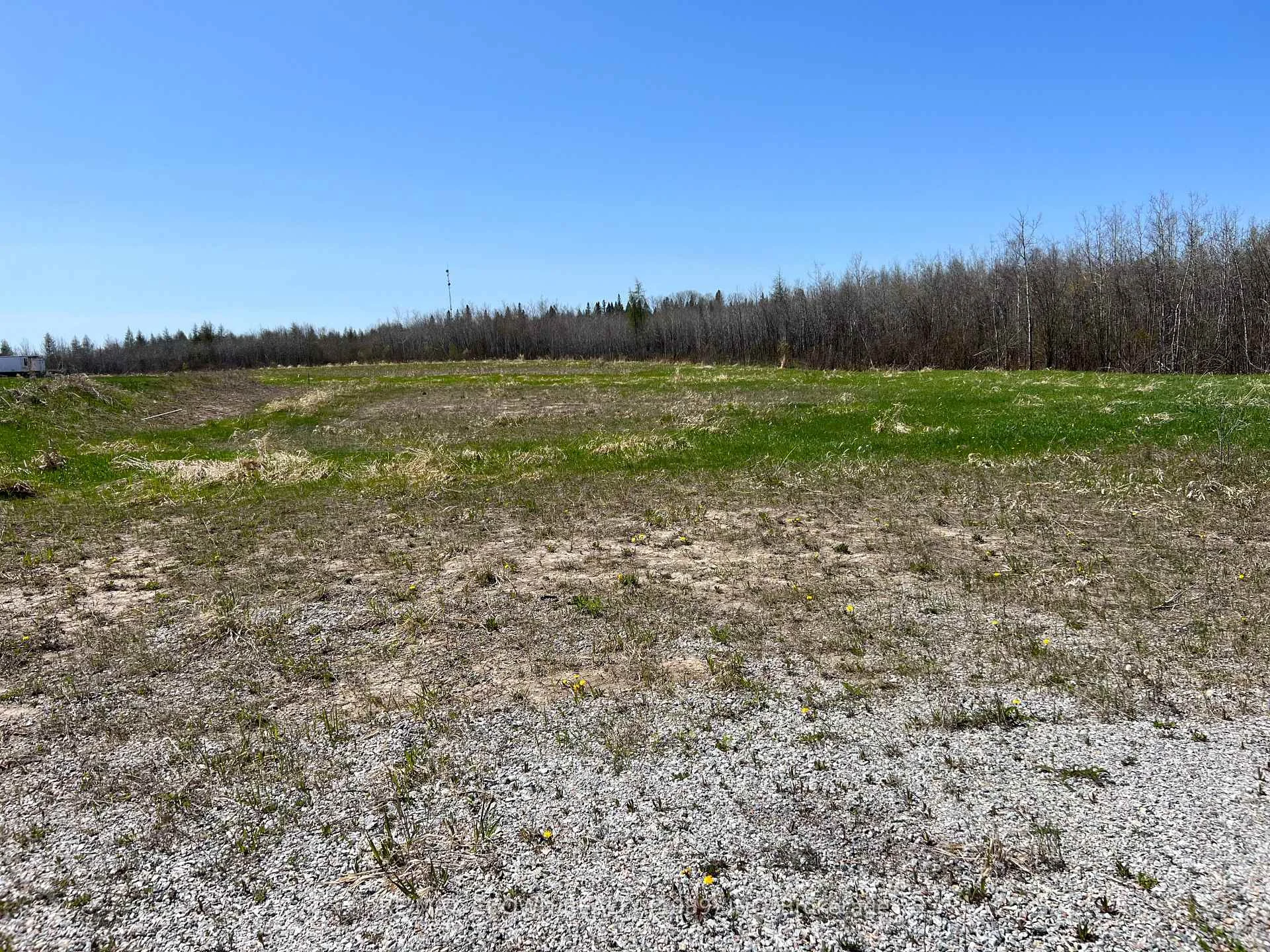 Photo 42 of 73 Clear Lake Road N, Kapuskasing — HOMEH