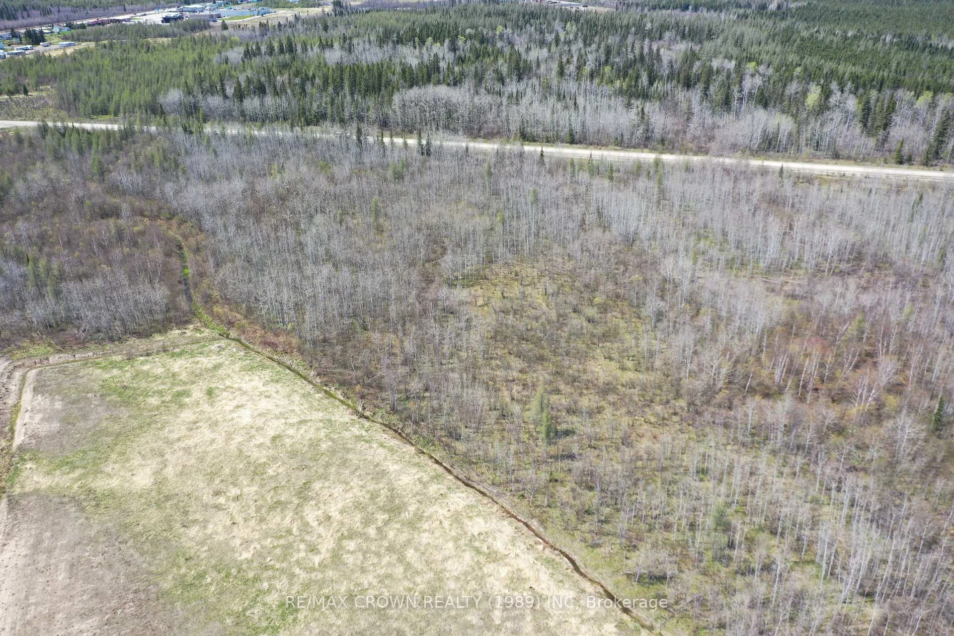 Photo 56 of 73 Clear Lake Road N, Kapuskasing — HOMEH
