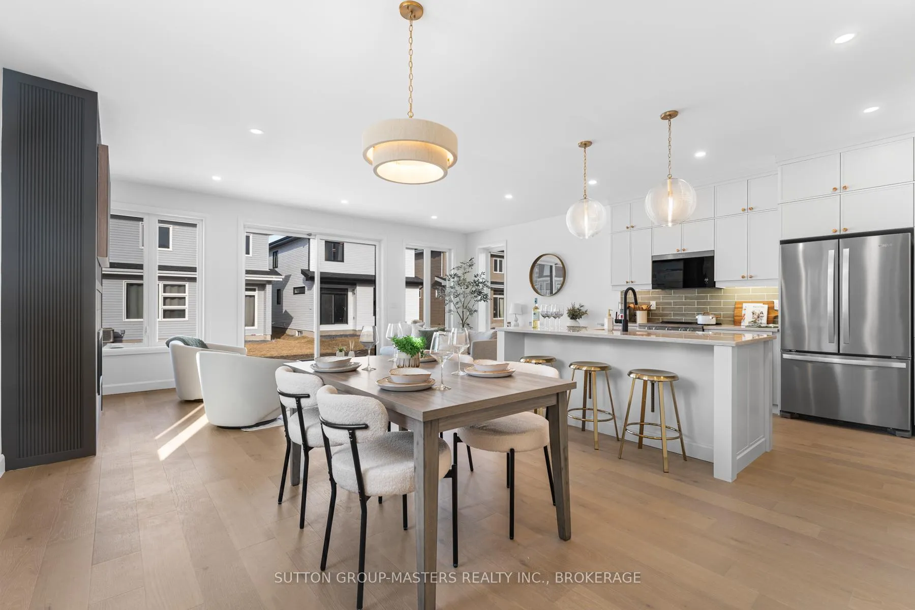 Photo 14 of 204 Superior Drive, Loyalist, Amherstview — HOMEH