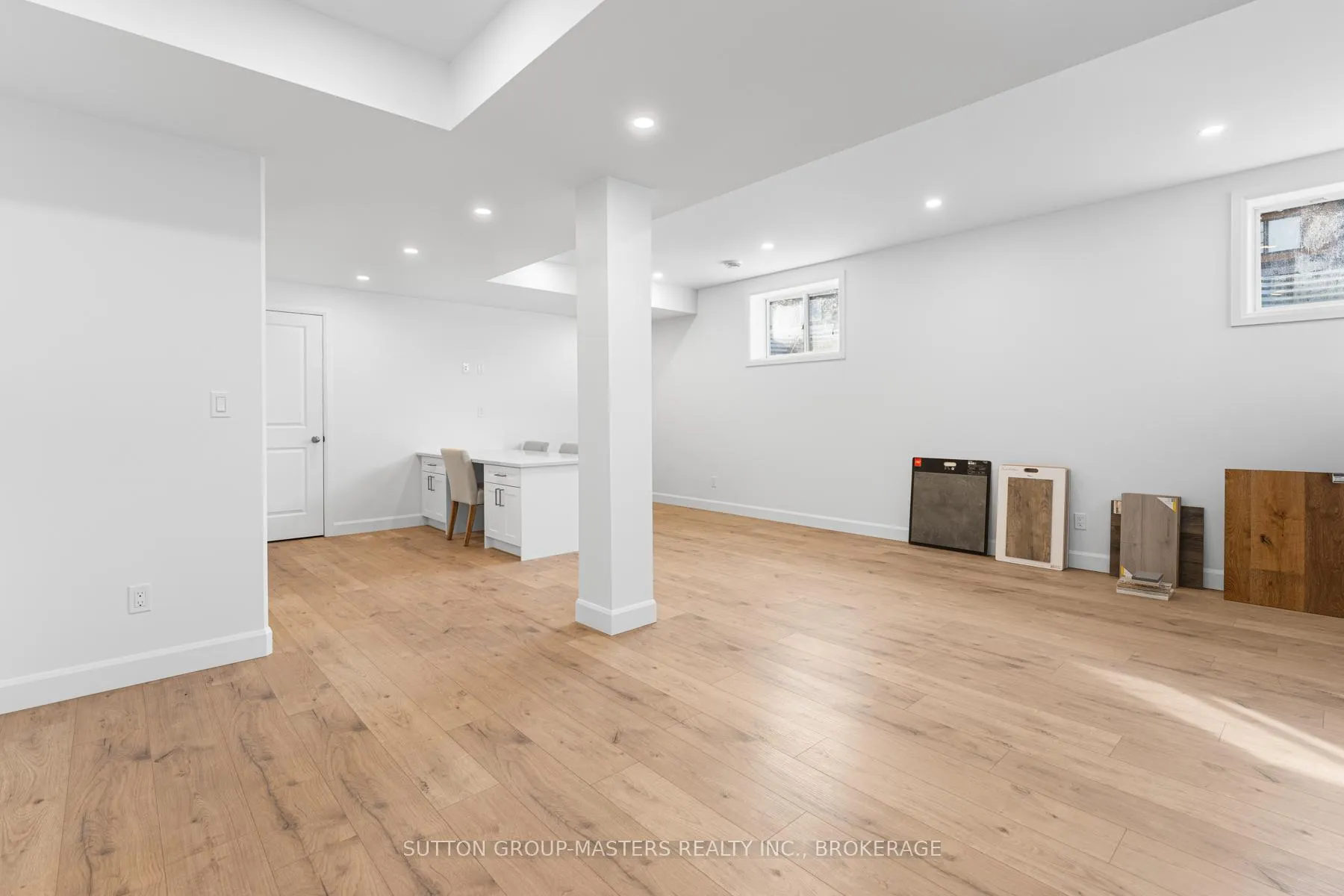 Photo 72 of 204 Superior Drive, Loyalist, Amherstview — HOMEH