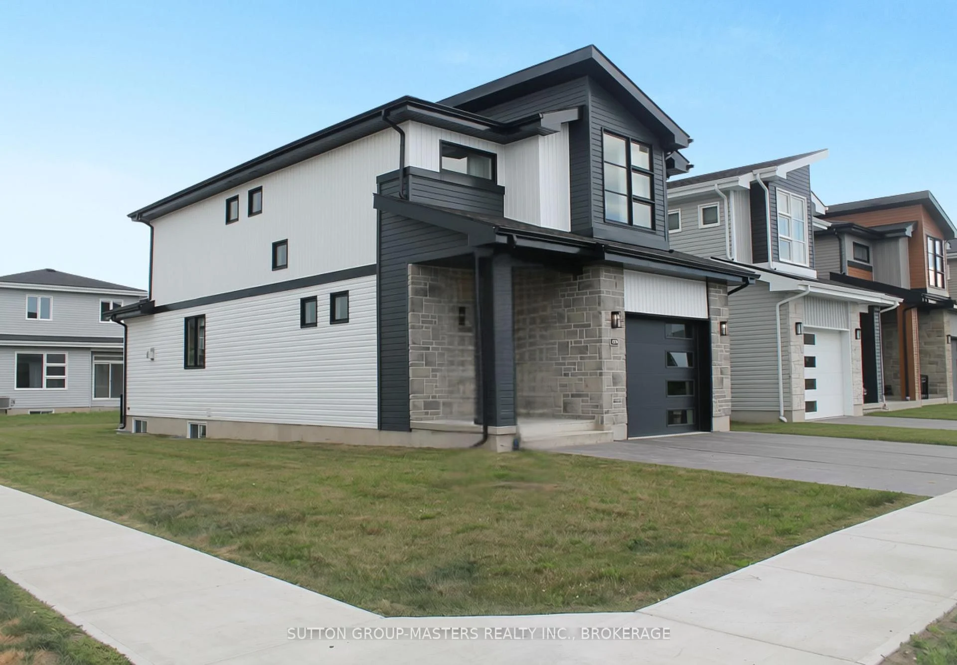 Photo 6 of 204 Superior Drive, Loyalist, Amherstview — HOMEH