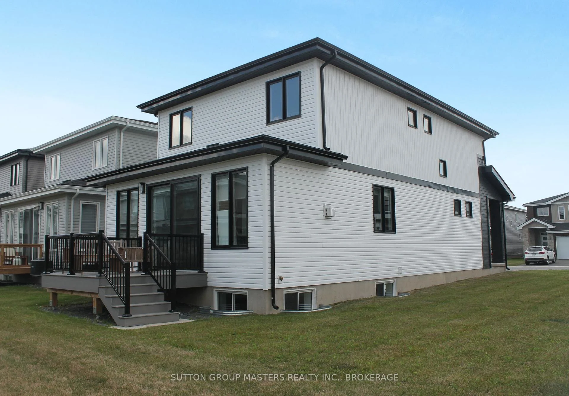 Photo 8 of 204 Superior Drive, Loyalist, Amherstview — HOMEH