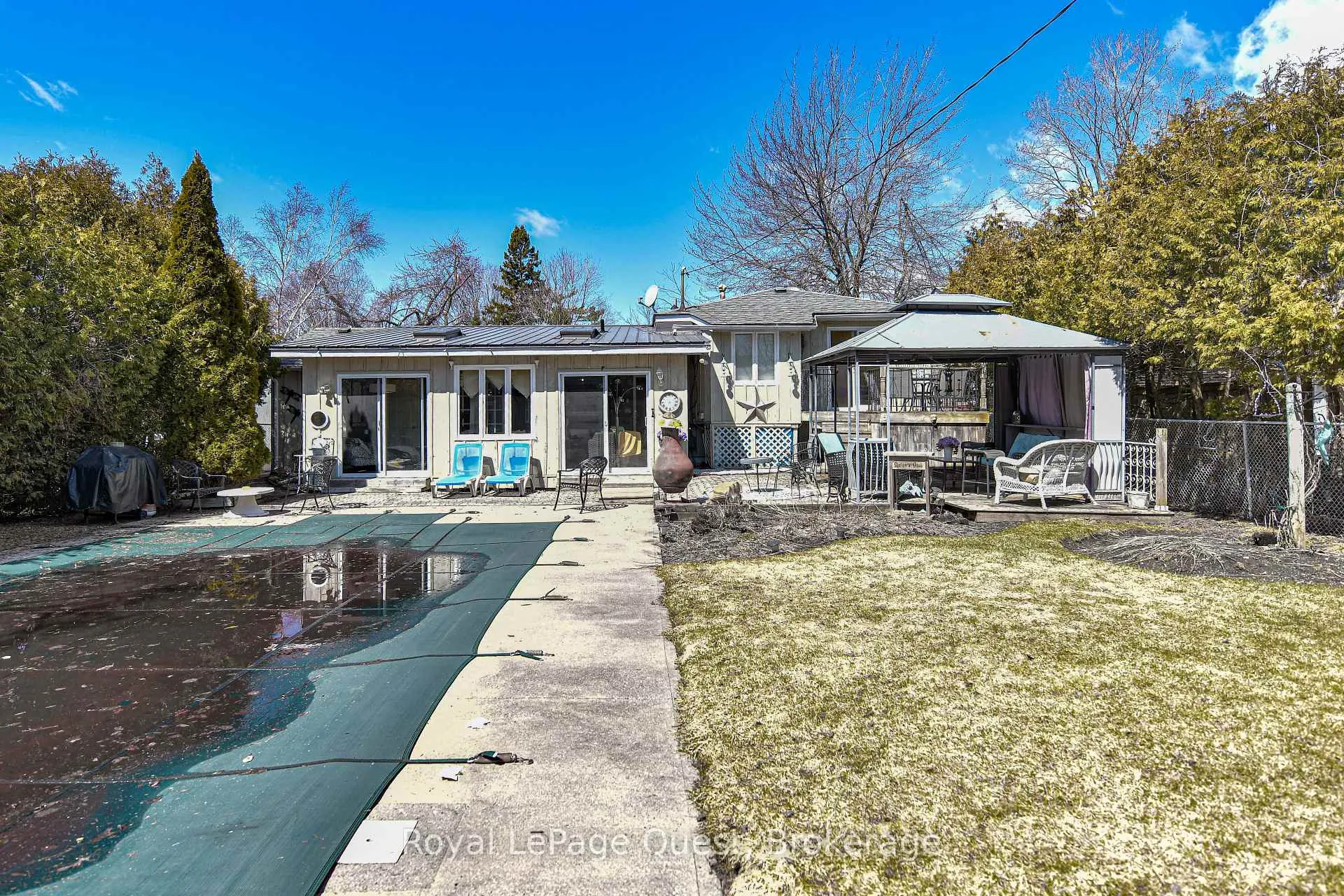 Photo 7 of 333 Collins Drive, Orillia — HOMEH
