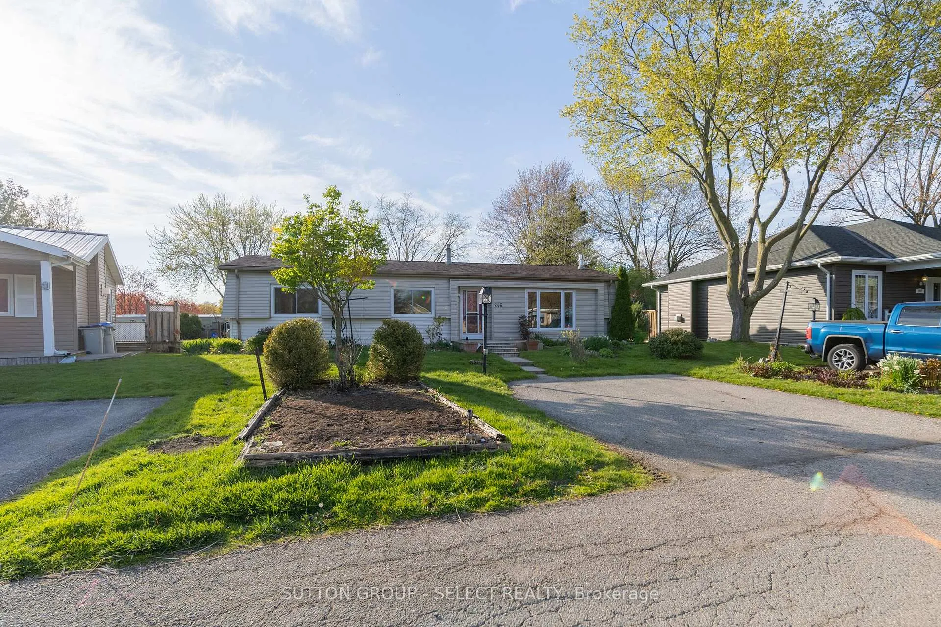 Photo 2 of 246 Southwinds Court, South Huron, Stephen — HOMEH