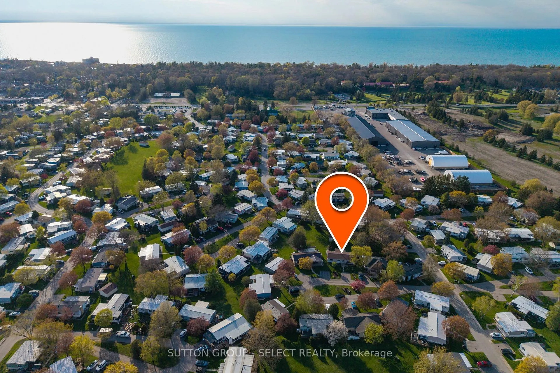 Photo 4 of 246 Southwinds Court, South Huron, Stephen — HOMEH