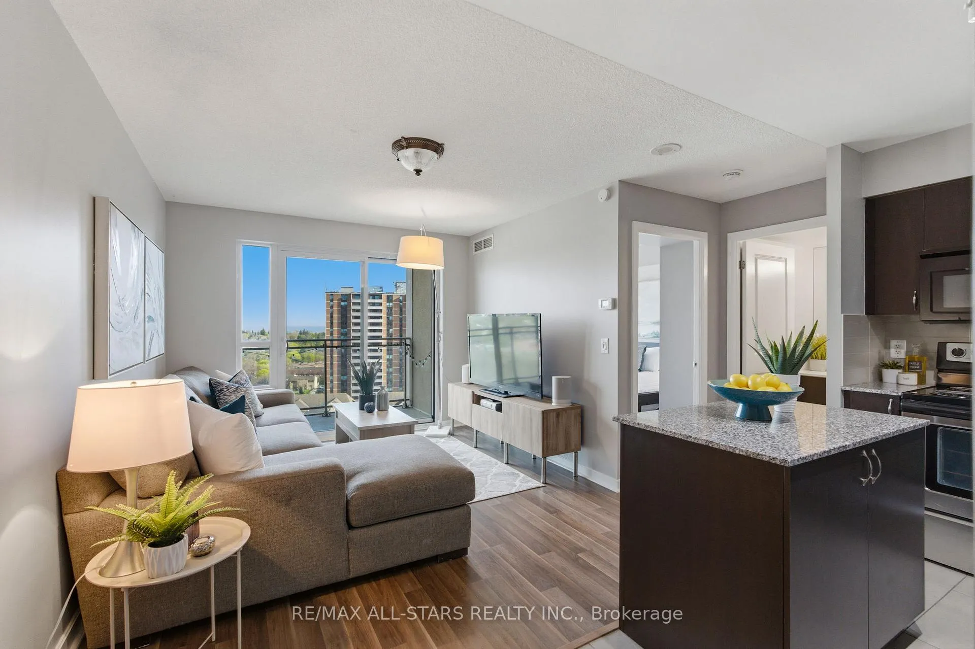 Photo 2 of Unit 1216, 1235 Bayly Street, Pickering, Bay Ridges — HOMEH