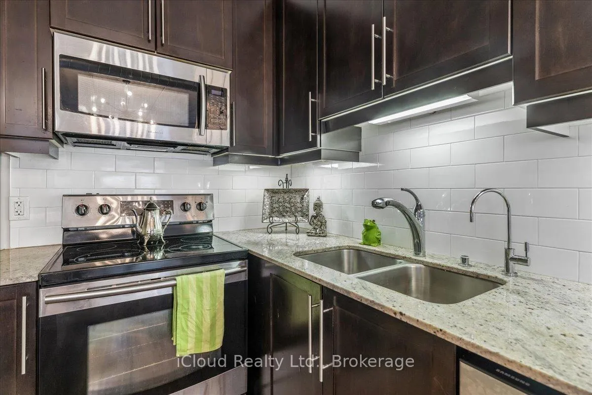 Photo 7 of Unit 104, 15 Devitt Avenue S, Waterloo, Uptown Waterloo/North Ward — HOMEH