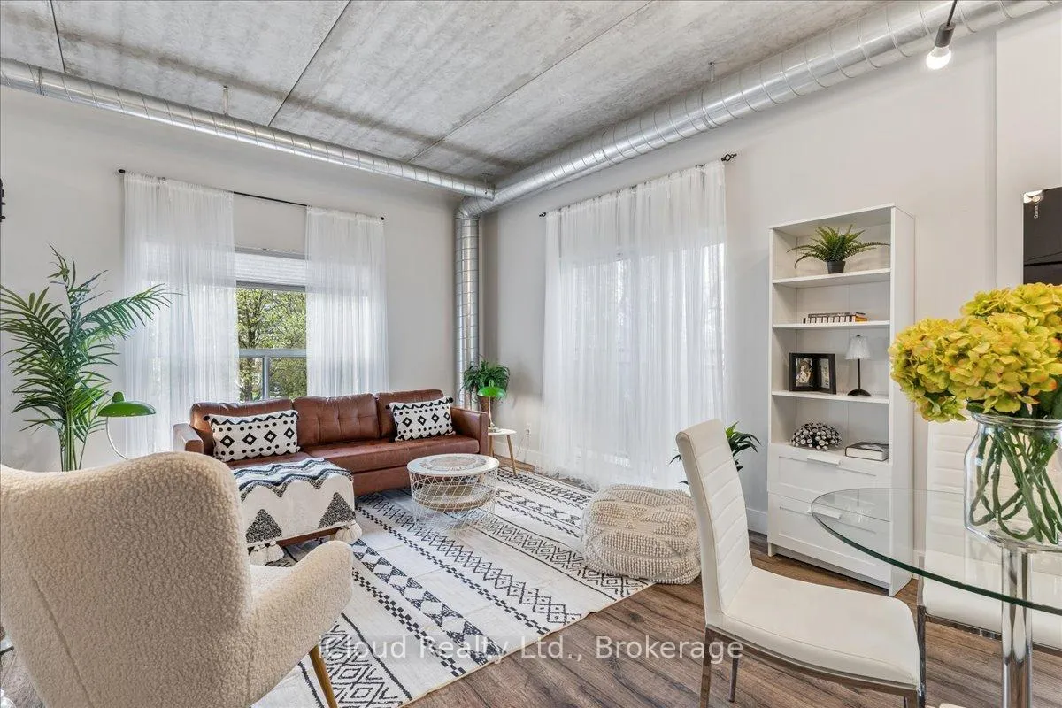 Photo 8 of Unit 104, 15 Devitt Avenue S, Waterloo, Uptown Waterloo/North Ward — HOMEH