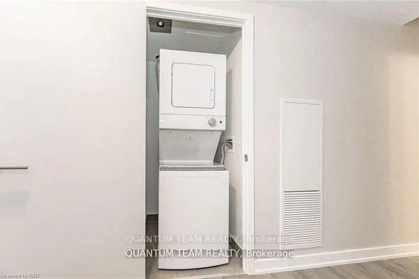 Photo 10 of Unit 618, 3005 Pine Glen Road, Oakville, Westmount — HOMEH