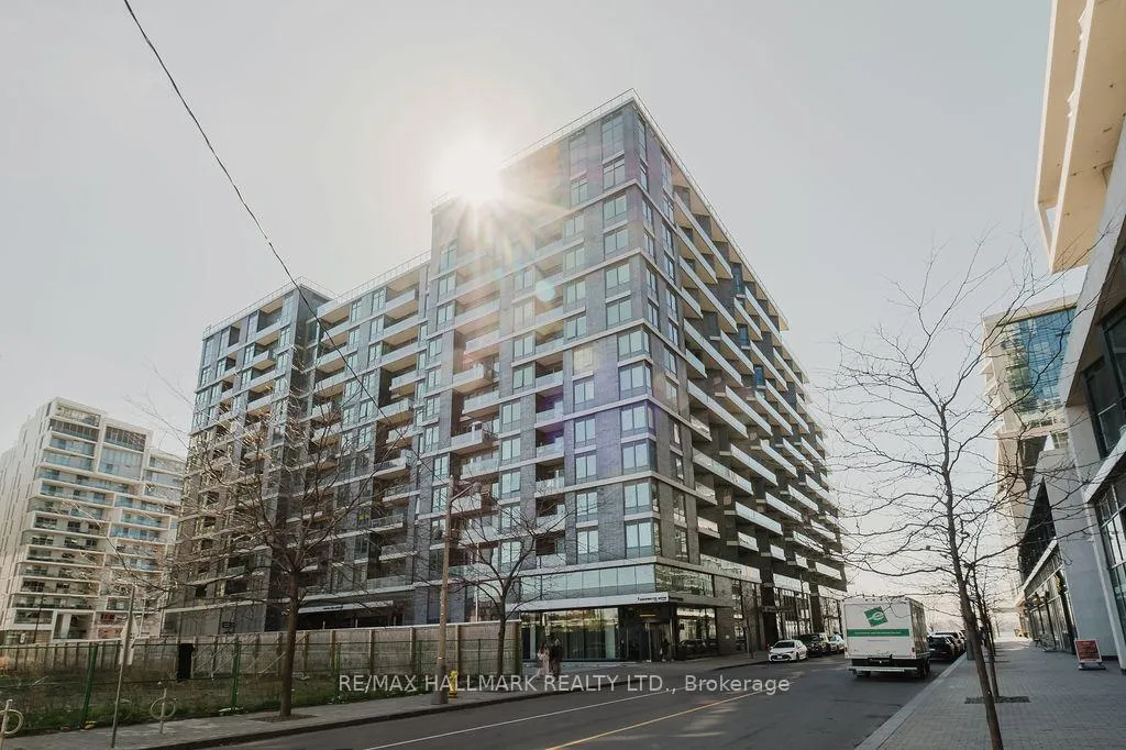 Photo 4 of Unit 520, 1 Edgewater Drive, Toronto, Waterfront Communities — HOMEH
