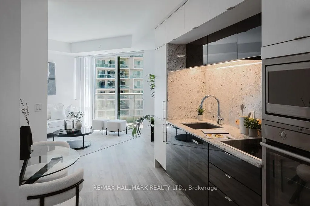 Photo 11 of Unit 520, 1 Edgewater Drive, Toronto, Waterfront Communities — HOMEH
