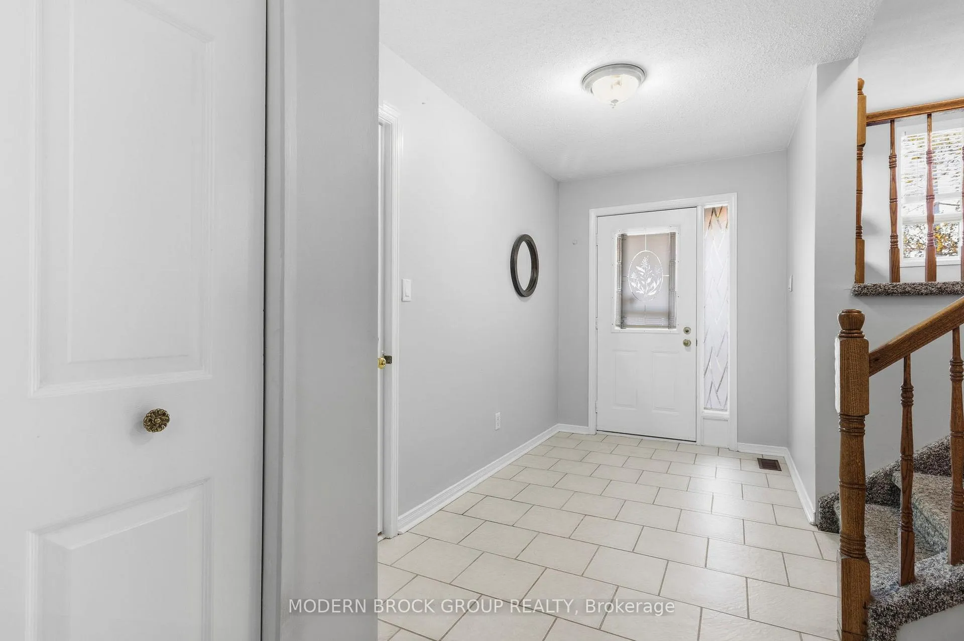 Photo 6 of 865 Cunningham Crescent, Brockville — HOMEH