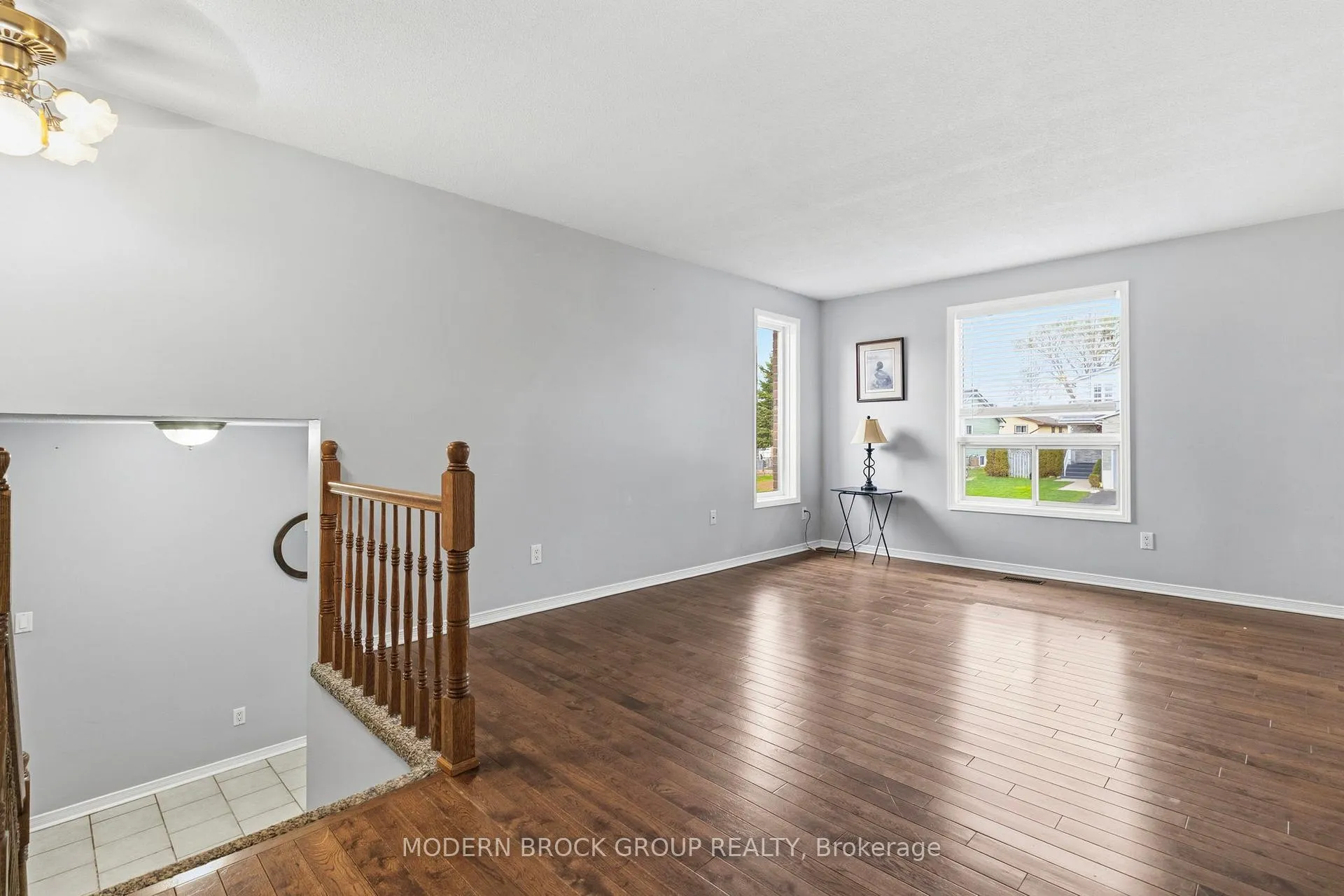 Photo 7 of 865 Cunningham Crescent, Brockville — HOMEH