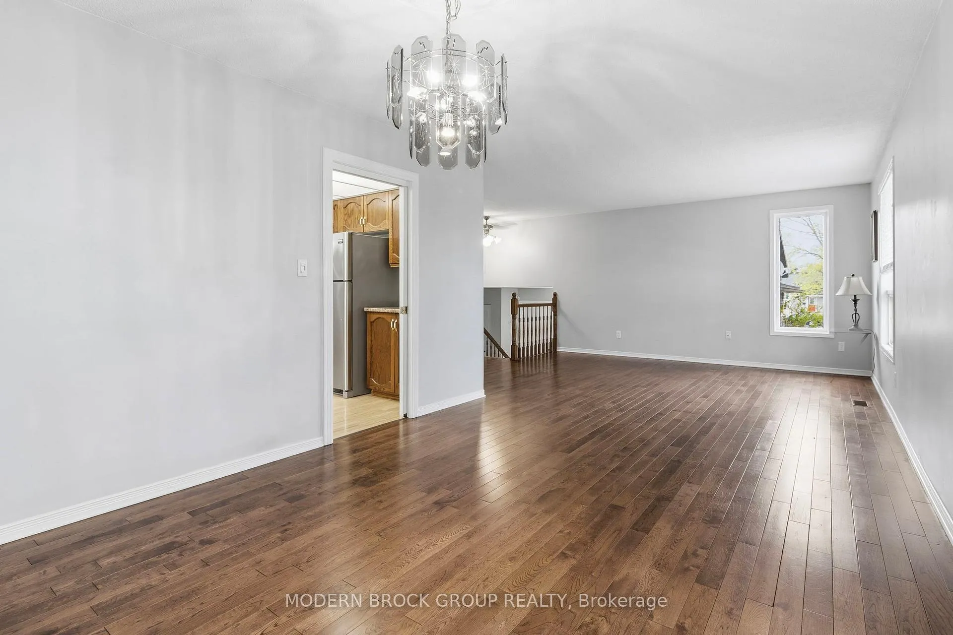 Photo 11 of 865 Cunningham Crescent, Brockville — HOMEH
