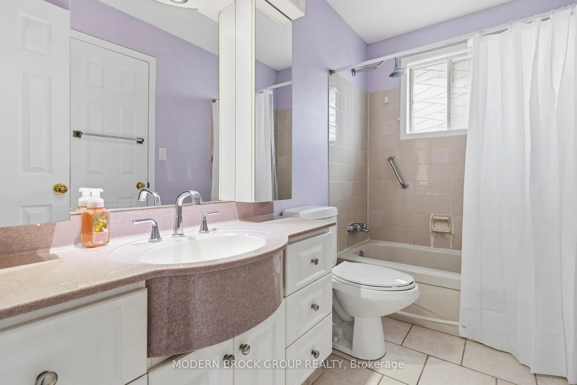 Photo 23 of 865 Cunningham Crescent, Brockville — HOMEH