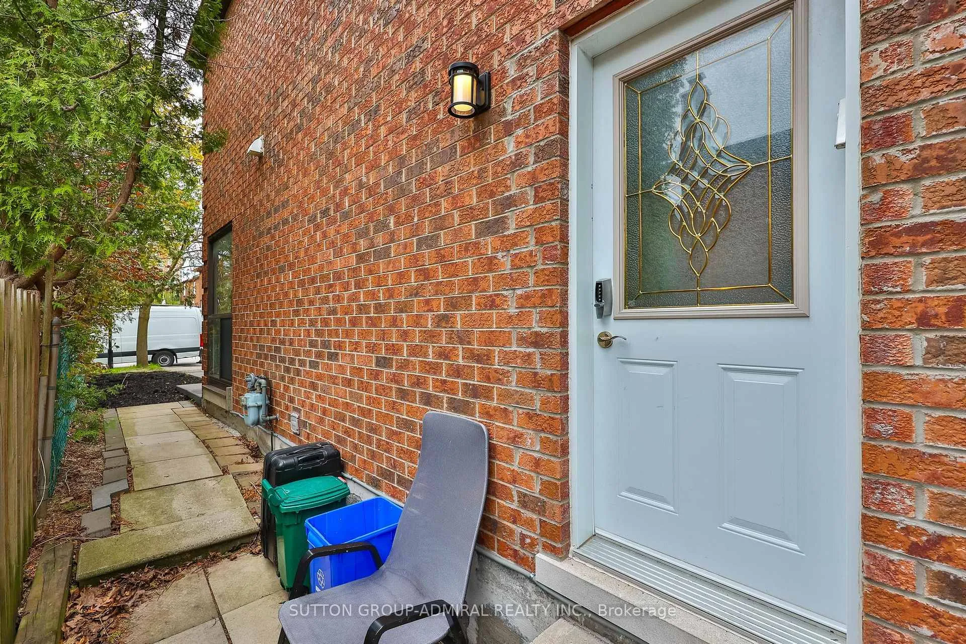 Photo 35 of 122 Rejane Crescent, Vaughan, Crestwood-Springfarm-Yorkhill — HOMEH
