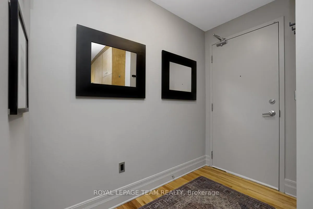 Photo 3 of Unit 301, 457 Mcleod Street, Ottawa, Ottawa Centre — HOMEH
