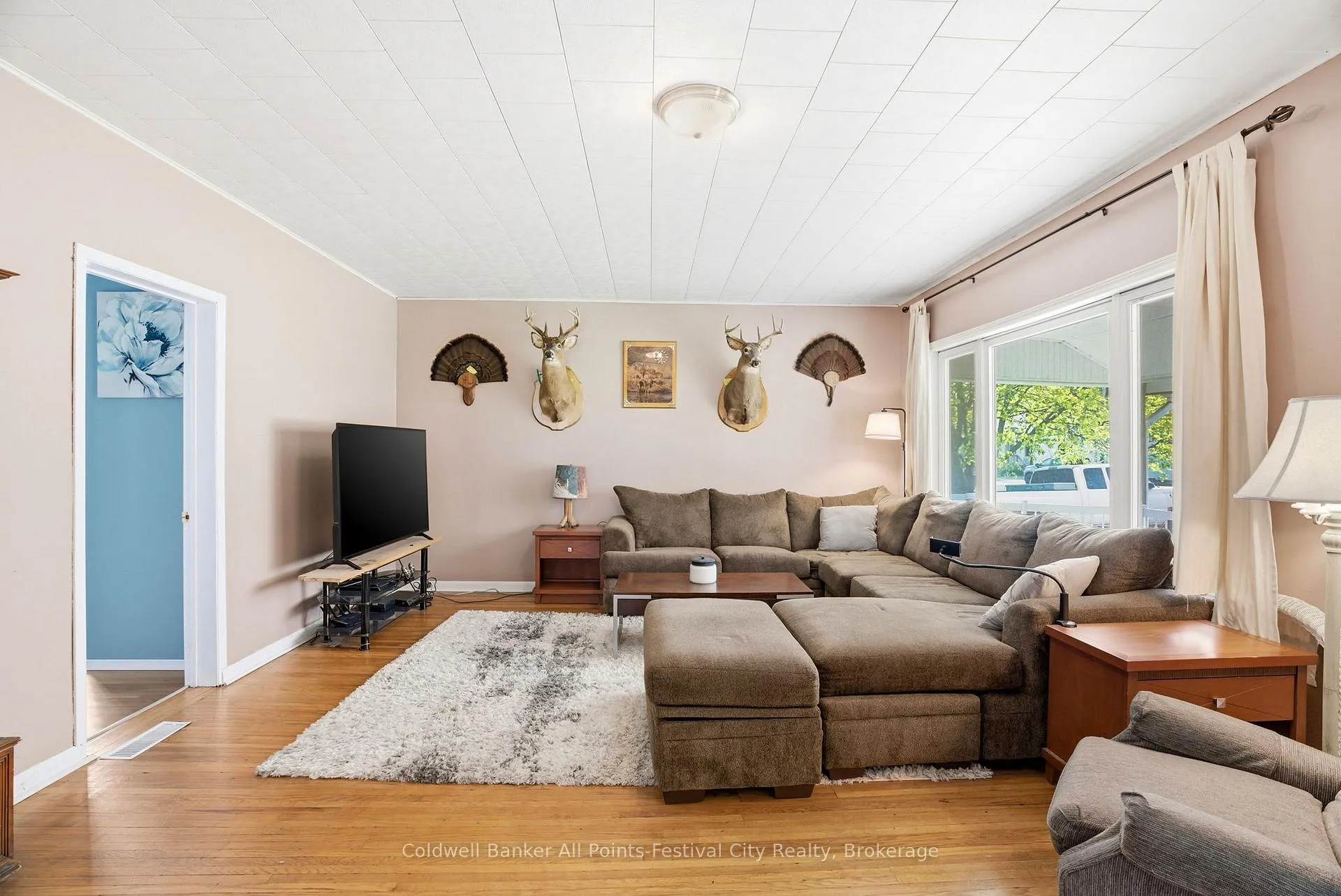 Photo 8 of 83 Jarvis Street, Huron East, Seaforth — HOMEH