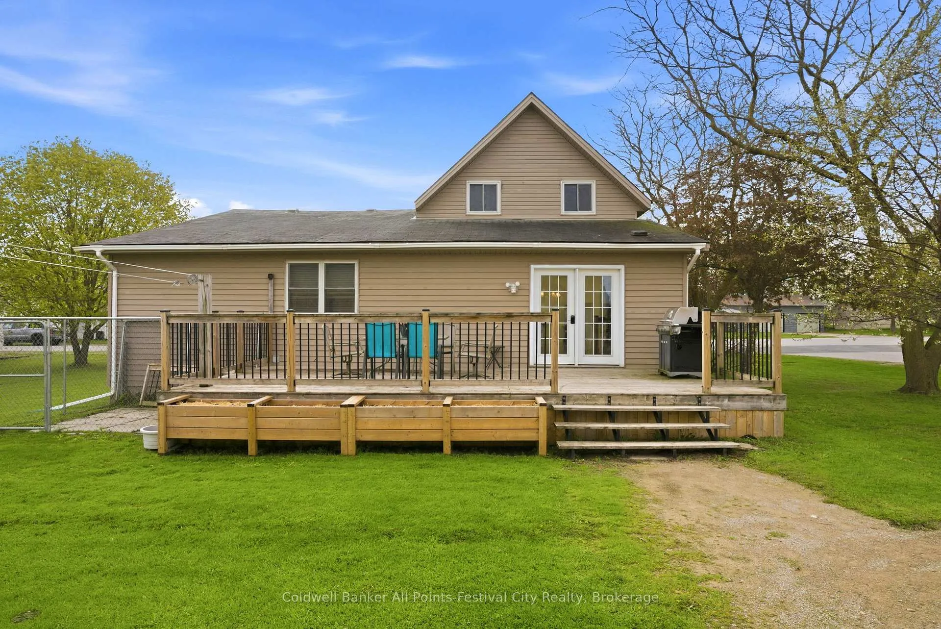 Photo 42 of 83 Jarvis Street, Huron East, Seaforth — HOMEH